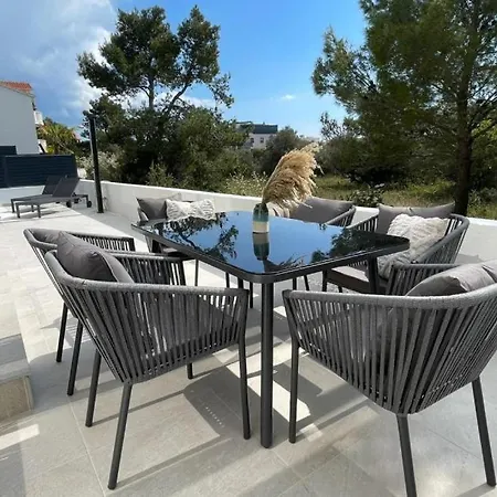 Villa Boho House By Guide Vodice