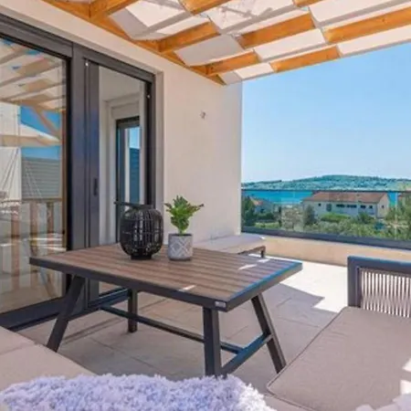 Boho House By Guide Villa Vodice