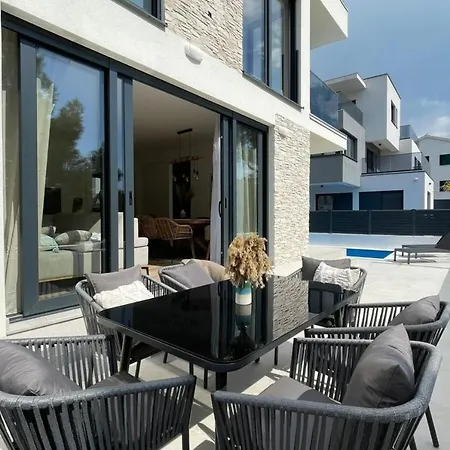 Boho House By Guide Villa Vodice