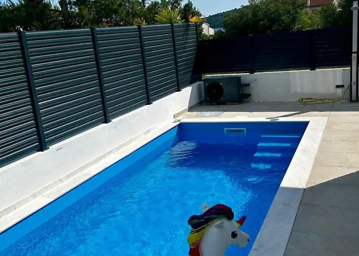 Boho House By Guide Villa Vodice