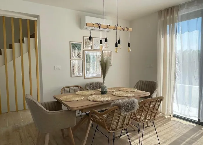 Boho House By Guide Vodice